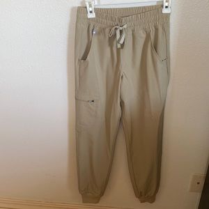 FIGS NWOT LIGHT OAK ZAMORA JOGGERS XXS/P